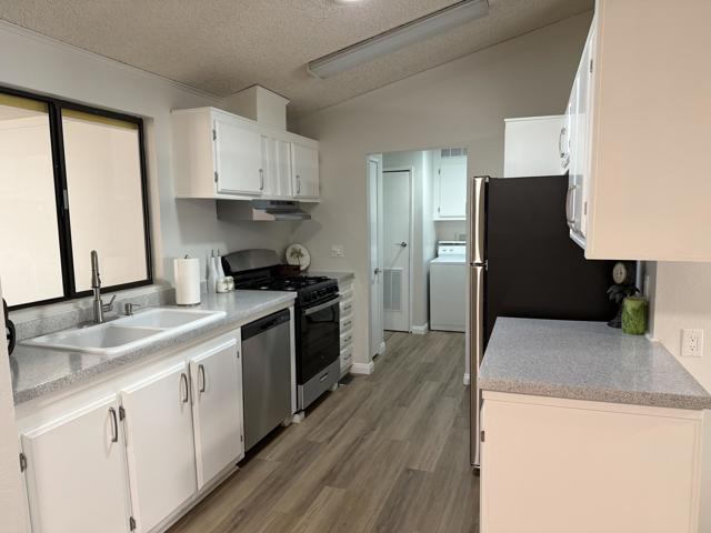 73240 Adobe Springs Drive, Palm Desert CA: https://media.crmls.org/mediaz/37788df6-8d2b-4049-9d60-9179202b01c0.jpg