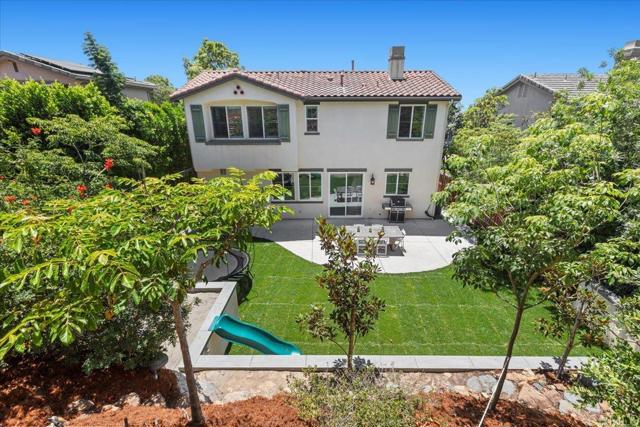 1110 Festival Road, San Marcos CA: https://media.crmls.org/mediaz/377a014f-cbd0-4d1e-9a58-e665c7b9563c.jpg