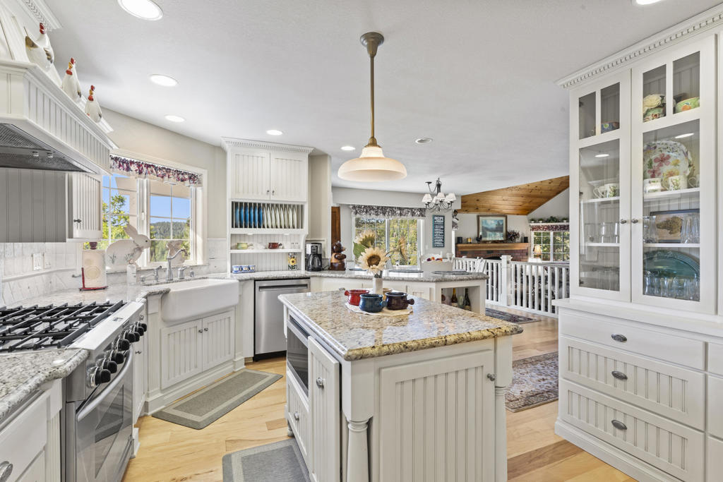 MLS #219132304DA image #44