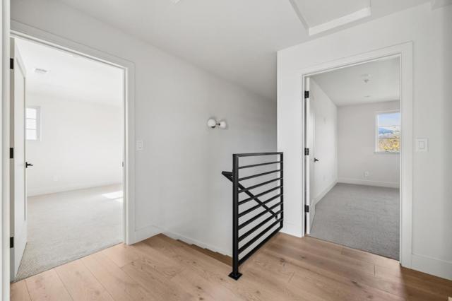 577 Creekside Court, Half Moon Bay CA: https://media.crmls.org/mediaz/377c820b-6d03-4908-9428-2a7c9802e587.jpg