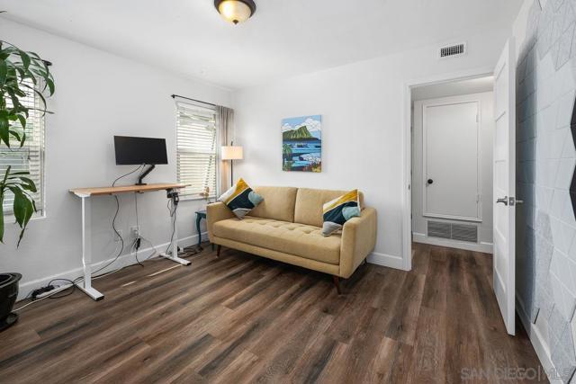3861 Demus St, San Diego CA: https://media.crmls.org/mediaz/377efa71-512f-4cfe-9f12-da2f7a94befb.jpg
