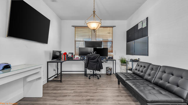 37434 Bradford Drive, Indio CA: https://media.crmls.org/mediaz/377ff2da-6325-45e3-8310-1775dfc58b49.jpg