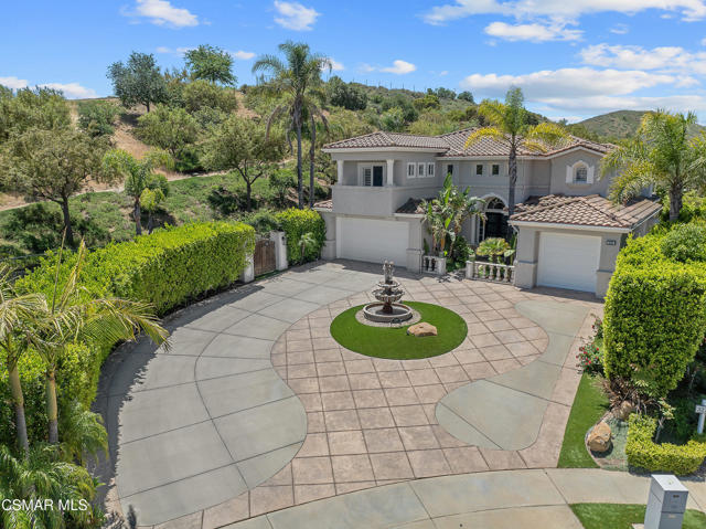 3269 Morning Ridge Avenue, Thousand Oaks CA: https://media.crmls.org/mediaz/377fff42-a315-43da-ad56-9e1d6752c870.jpg