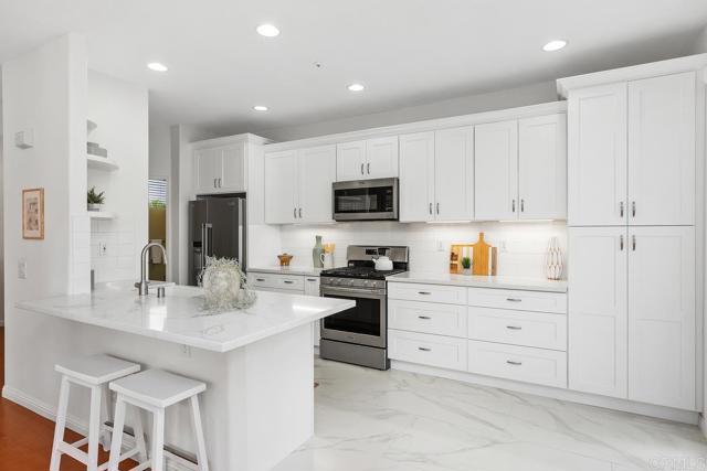 Detail Gallery Image 15 of 48 For 1839 Saint Thomas Rd, Vista,  CA 92081 - 3 Beds | 2/1 Baths