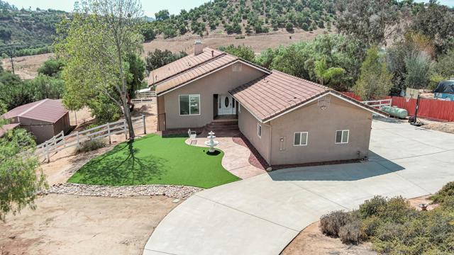 11112 Calgary Way, Valley Center CA: https://media.crmls.org/mediaz/3780354c-850a-41b2-8111-5d0744b67f36.jpg