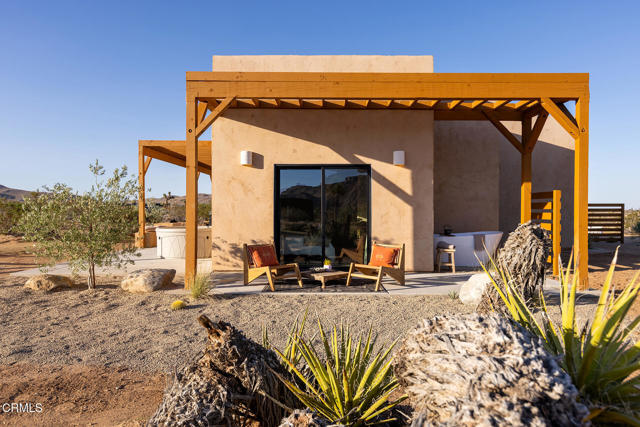 60679 Trentwood Drive, Joshua Tree CA: https://media.crmls.org/mediaz/37807468-fb08-4923-a2d4-76d83a7b192a.jpg