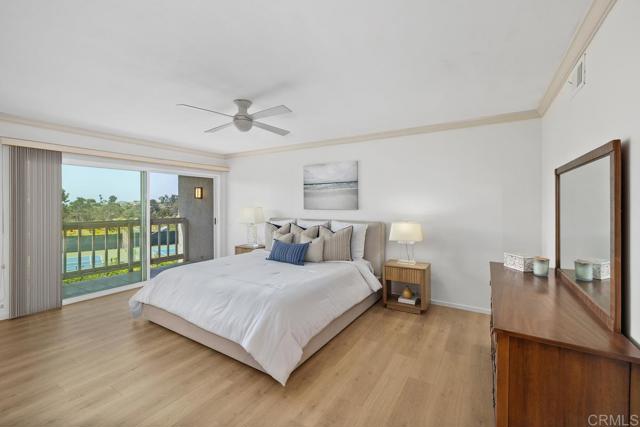 2294 Caminito Castillo, La Jolla CA: https://media.crmls.org/mediaz/378550ab-3977-42db-83d4-3f15cb51cf6a.jpg