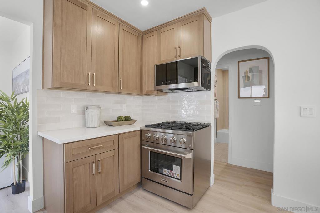 3296 Talbot - photo 10