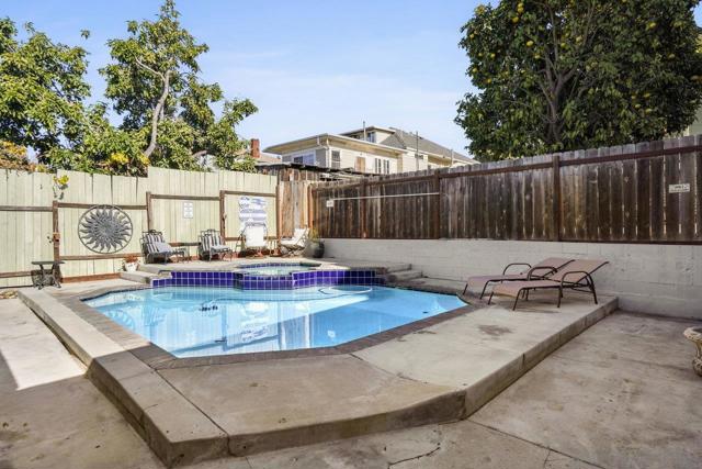 931 21st, San Diego CA: https://media.crmls.org/mediaz/37861836-938e-4ad7-b174-0d3debb33469.jpg