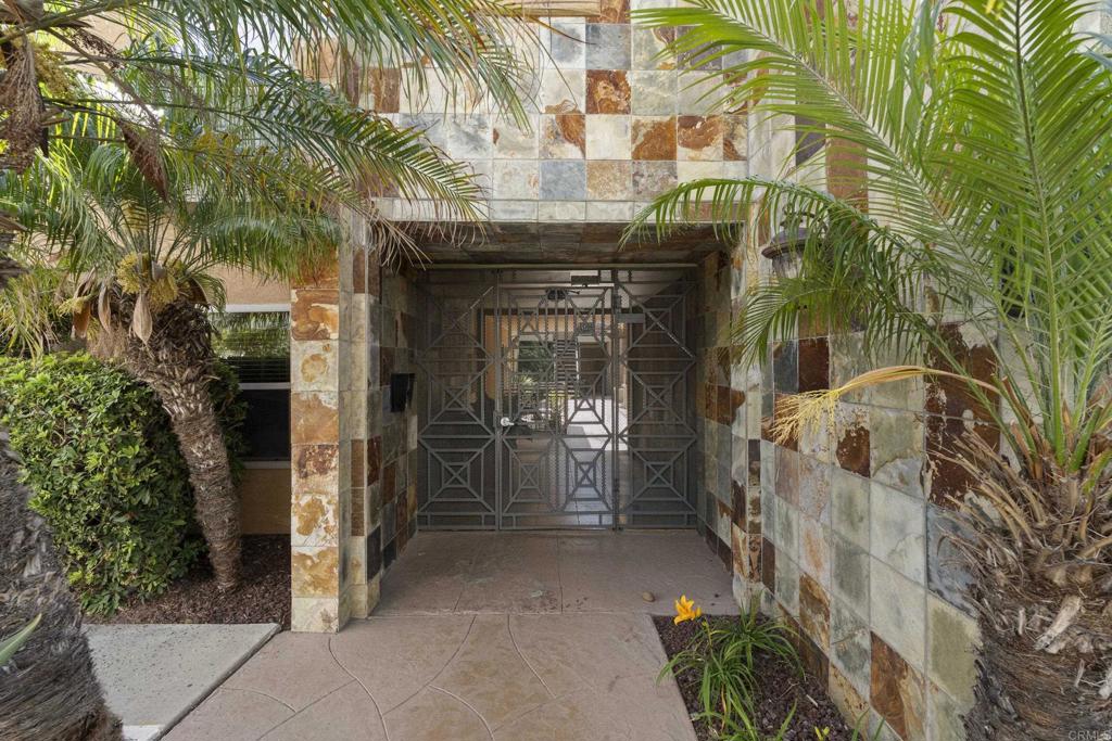 4548 Hawley Boulevard - photo 2
