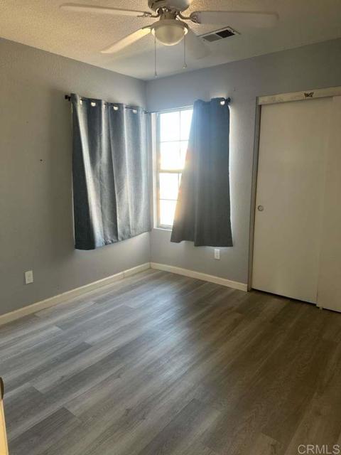 Detail Gallery Image 4 of 7 For 952 Alameda St, Calexico,  CA 92231 - 3 Beds | 2 Baths