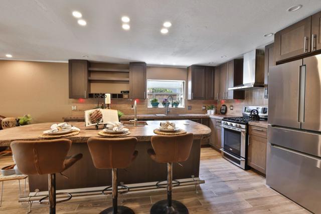 3893 Yolo Drive, San Jose CA: https://media.crmls.org/mediaz/37896469-0a55-4b06-b81b-088ddc195ca9.jpg
