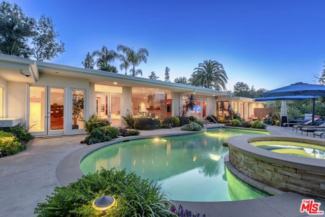 Photo of 4101 Clear Valley Drive, Encino, CA 91436