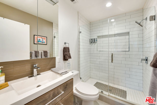2146 N Blando Road, Palm Springs CA: https://media.crmls.org/mediaz/378d0fe5-4f46-48fb-a7b4-7aca07f15f3d.jpg