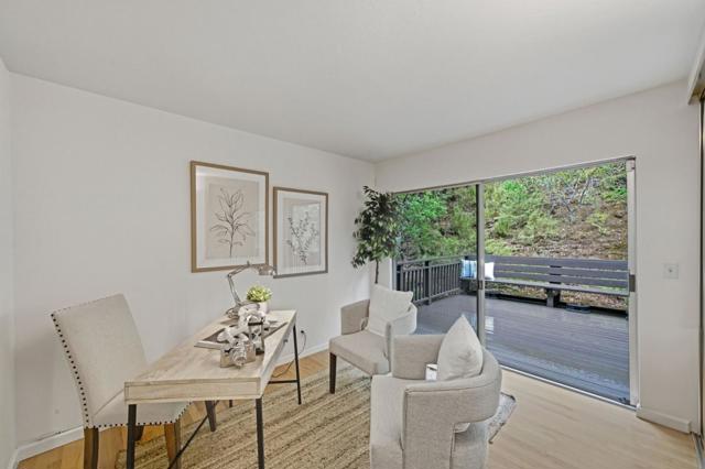 435 Golden Oak Drive, Portola Valley CA: https://media.crmls.org/mediaz/378d35ca-7d86-4718-82c7-0985e07704b8.jpg
