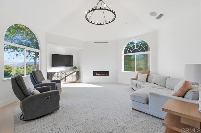 Detail Gallery Image 27 of 67 For 2241 via Corto, Fallbrook,  CA 92028 - 4 Beds | 3/1 Baths