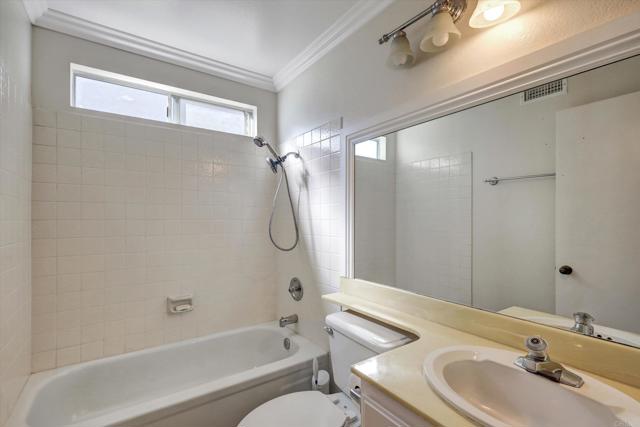 Detail Gallery Image 19 of 24 For 2754 Inverness Dr, Carlsbad,  CA 92010 - 3 Beds | 2 Baths