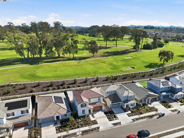 4158 Markovich Ct, Richmond CA: https://media.crmls.org/mediaz/378f4bf9-9899-4eb2-b6a0-0e2ecfc4960d.jpg