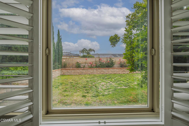 2653 N Broadmoor Avenue, Simi Valley CA: https://media.crmls.org/mediaz/3791722a-57e5-4555-9939-8414b0c7367b.jpg