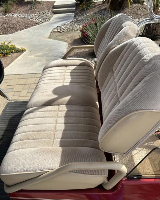 38960 Gladiolus Lane, Palm Desert CA: https://media.crmls.org/mediaz/3791978a-5917-4708-8a20-95c8928b743f.jpg