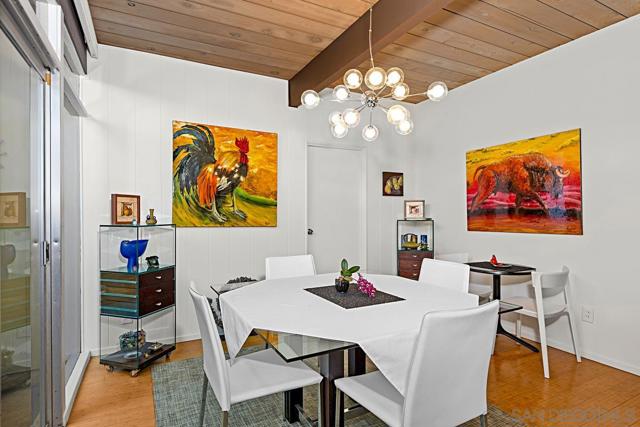 3455 Aldford Dr, San Diego CA: https://media.crmls.org/mediaz/37923de6-8dd7-4414-8ab1-3dbd420d4eae.jpg