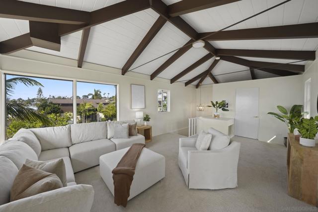 4427 Osprey St, San Diego CA: https://media.crmls.org/mediaz/379242a3-424a-432f-a478-c8c75ee62b68.jpg