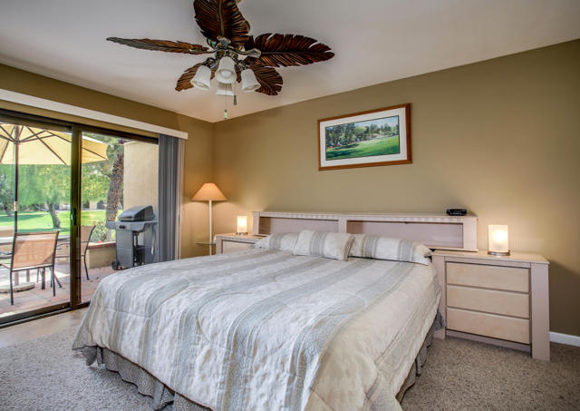 40553 Pebble Beach Circle, Palm Desert CA: https://media.crmls.org/mediaz/37931a10-5060-41e8-a2f3-d5d6a46d464f.jpg