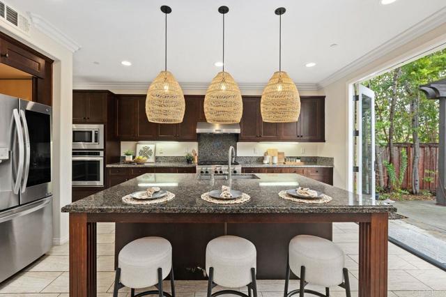 Detail Gallery Image 18 of 73 For 3609 Buck Ridge Ave, Carlsbad,  CA 92010 - 4 Beds | 4/1 Baths