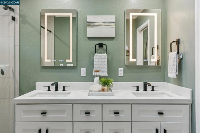 843 Luz Ct, Danville CA: https://media.crmls.org/mediaz/37947ecf-f3f7-4ee4-ad8d-1d0aa21f63db.jpg