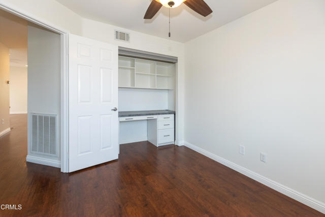 5247 San Francesca, Camarillo CA: https://media.crmls.org/mediaz/3794c9ff-6fd2-4d58-9c8c-0375eb37d724.jpg
