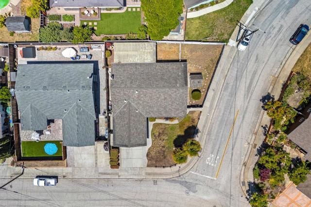 3560 Sevilla Drive, Soquel CA: https://media.crmls.org/mediaz/3794ef5b-68c9-4083-b7c1-d7cbb12f0533.jpg