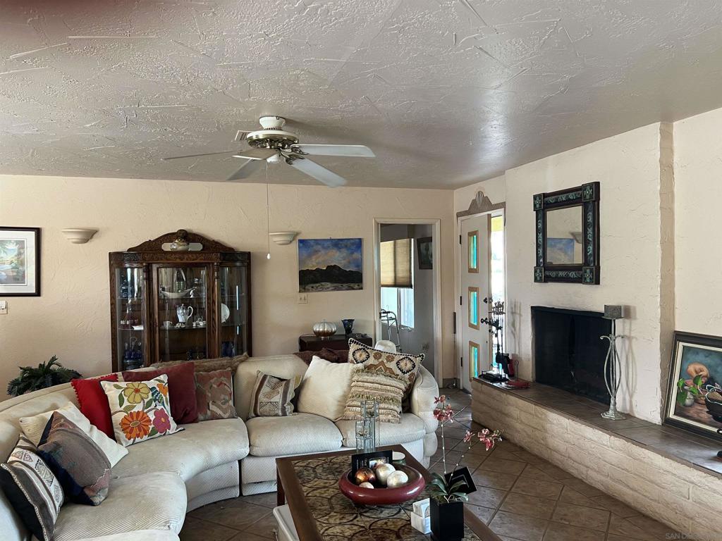 MLS #250044158SD image #18