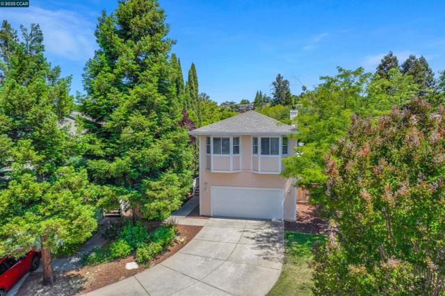 123 Williamson Ct, Martinez CA: https://media.crmls.org/mediaz/37952dec-4dc1-446e-9db8-51807e94b8b5.jpg