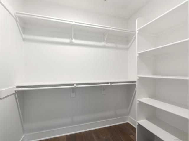 2400 Torrey Pines Rd, La Jolla CA: https://media.crmls.org/mediaz/379549ca-122d-48f0-82d8-3f7af7e803ee.jpg