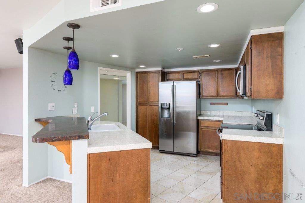 MLS #250032991SD image #19