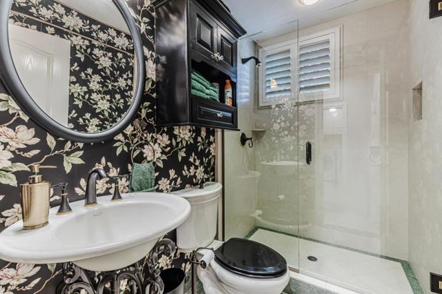 290 Bonnie Lane, Hollister CA: https://media.crmls.org/mediaz/3796f355-e451-43f3-90e0-1043c61a74a2.jpg