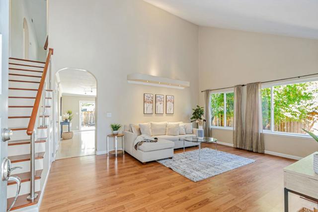273 Marti Way, San Jose CA: https://media.crmls.org/mediaz/379782af-38d1-46d1-9f63-052bdd81fcba.jpg