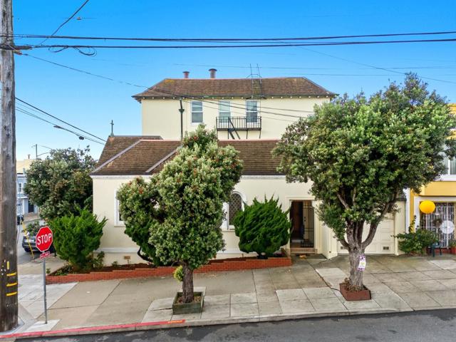 3900 Balboa Street, San Francisco CA: https://media.crmls.org/mediaz/37980b62-76c5-4538-9e2e-fe40989b4f72.jpg