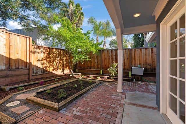 1018 Delmas Avenue, San Jose CA: https://media.crmls.org/mediaz/37981abd-df5d-457f-9a1f-a9162ae709ec.jpg