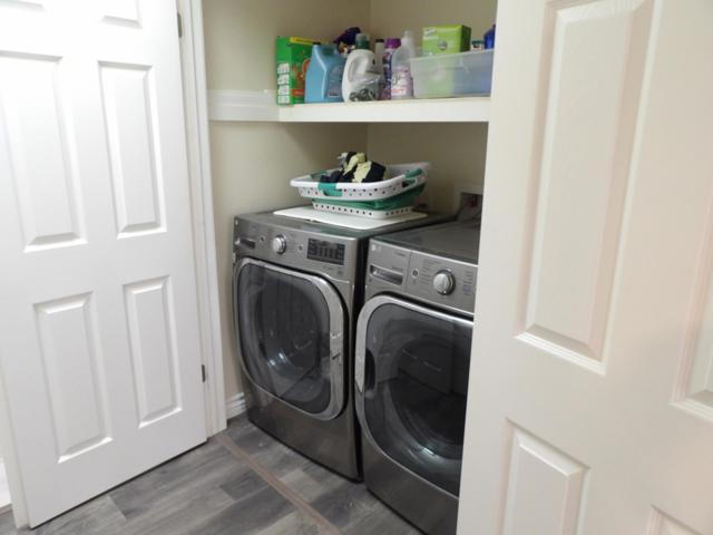 68732 Calle Tafalla, Cathedral City CA: https://media.crmls.org/mediaz/37988c27-0b9b-4ac7-bd25-94313bc4ea99.jpg