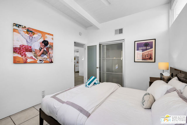 1841 N Berne Drive, Palm Springs CA: https://media.crmls.org/mediaz/3798d058-87ce-407f-8ac1-e7ffbb711f5e.jpg