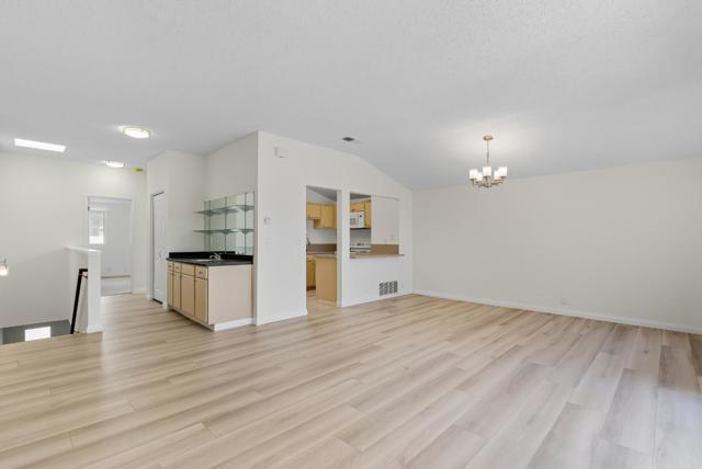 3550 Carter Drive, South San Francisco CA: https://media.crmls.org/mediaz/3798e056-7187-4207-b6be-890c78c88d5b.jpg