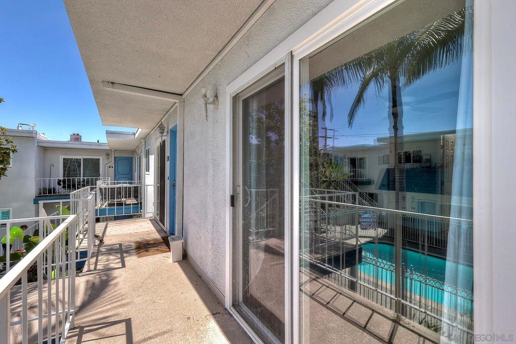 4747 Hamilton - photo 5