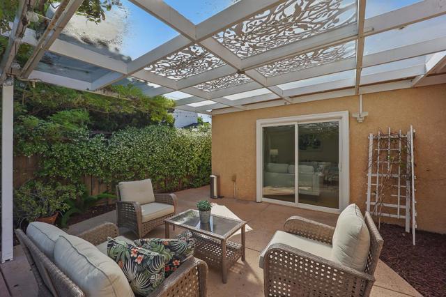 4510 Calaveras Avenue, Fremont CA: https://media.crmls.org/mediaz/37991092-88ad-4291-81d4-003591a4a210.jpg