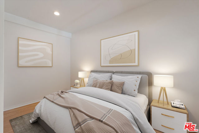22960 Cass Avenue, Woodland Hills CA: https://media.crmls.org/mediaz/379989fa-c927-43f9-a70a-08b38b04ecc3.jpg