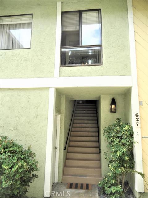 627 Guadalupe Avenue, Redondo Beach, California 90277, 2 Bedrooms Bedrooms, ,2 BathroomsBathrooms,Residential,Sold,Guadalupe,525748
