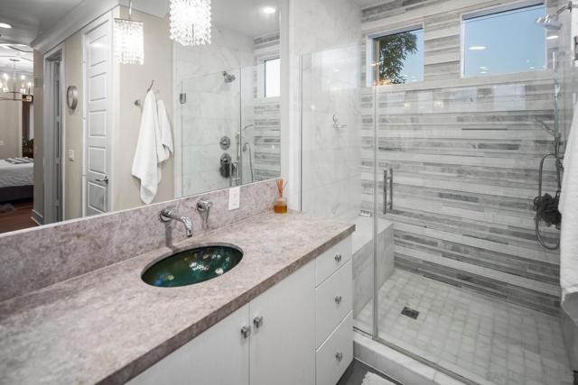8509 Aspect Dr, San Diego CA: https://media.crmls.org/mediaz/379a3146-dbd6-4b7c-bdd1-10373a7647cb.jpg
