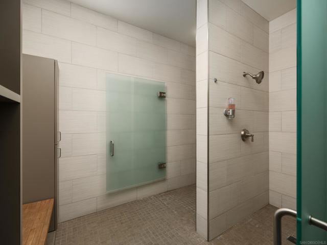 500 W Harbor Dr, San Diego CA: https://media.crmls.org/mediaz/379ac605-3b05-48e9-b6f4-fe00e8002790.jpg