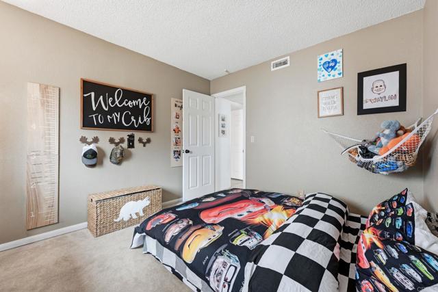 270 Chestnut Way, Oceanside CA: https://media.crmls.org/mediaz/379b3fae-6e79-4392-a48f-edf1b50597ef.jpg