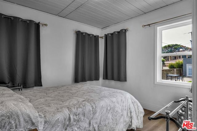 928 26th Street photo 29